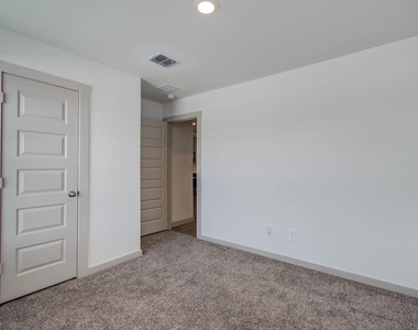 14543 Rain Tree Drive - Photo Thumbnail 32