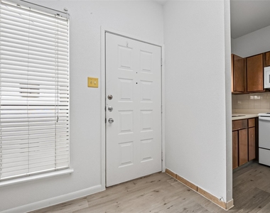 7901 Cambridge Street - Photo Thumbnail 5