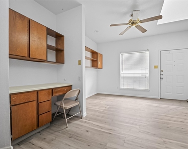 7901 Cambridge Street - Photo Thumbnail 20