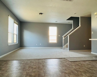 18910 Ruby Ranch Court - Photo Thumbnail 16