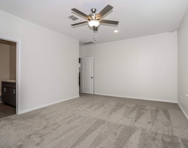 13523 Maltessa Drive - Photo Thumbnail 8