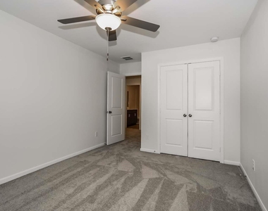 13523 Maltessa Drive - Photo Thumbnail 10