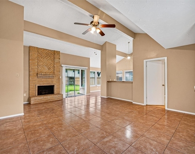 3010 Becket Street - Photo Thumbnail 4