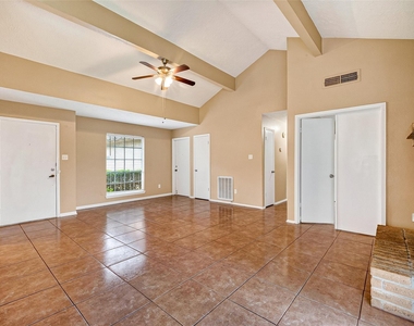 3010 Becket Street - Photo Thumbnail 6