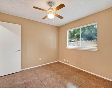 3010 Becket Street - Photo Thumbnail 20