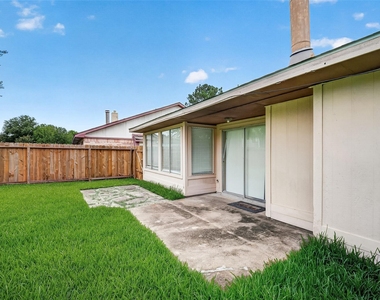 3010 Becket Street - Photo Thumbnail 26