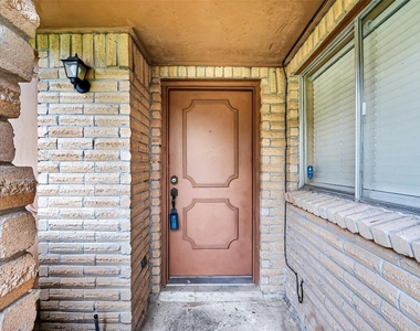 3010 Becket Street - Photo Thumbnail 1
