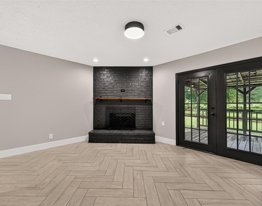19563 Loafers Lane - Photo Thumbnail 11