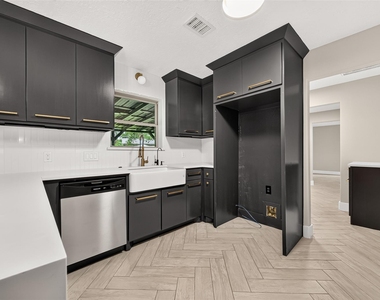 19563 Loafers Lane - Photo Thumbnail 15