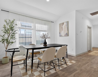 12812 Tokenhouse Lane - Photo Thumbnail 13
