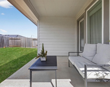 12812 Tokenhouse Lane - Photo Thumbnail 23