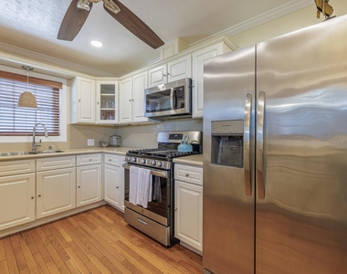 5217 Avenue N 1/2 - Photo Thumbnail 11