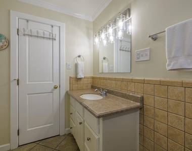 5217 Avenue N 1/2 - Photo Thumbnail 15