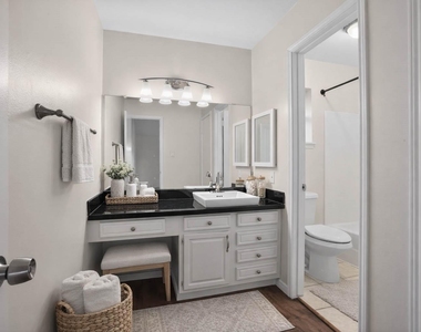 88 Lakeview Village - Photo Thumbnail 38