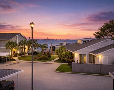 88 Lakeview Village - Photo Thumbnail 11