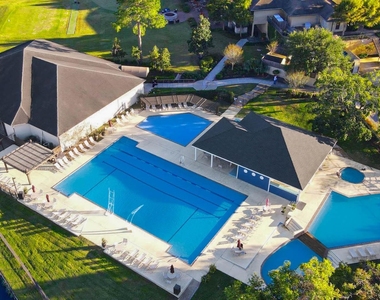 88 Lakeview Village - Photo Thumbnail 4