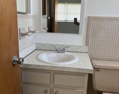 2643 Cherrywood Lane - Photo Thumbnail 19