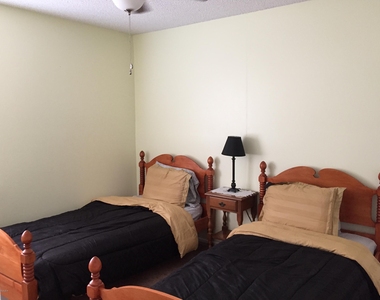 1011 Abada Court Ne - Photo Thumbnail 14