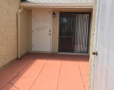 1011 Abada Court Ne - Photo Thumbnail 16