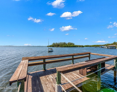 117 Caledonia Drive - Photo Thumbnail 4