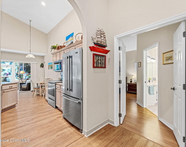 117 Caledonia Drive - Photo Thumbnail 25
