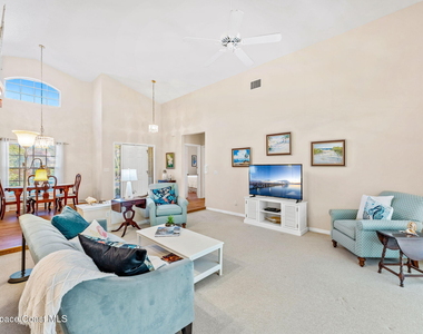 117 Caledonia Drive - Photo Thumbnail 13