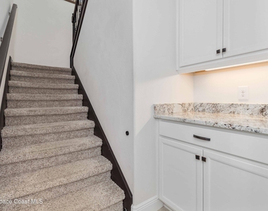 8212 Paragrass Avenue - Photo Thumbnail 16