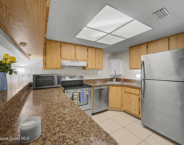 1641 Sunny Brook Lane Ne - Photo Thumbnail 10