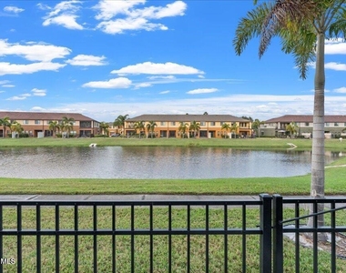 1320 Lara Circle - Photo Thumbnail 18