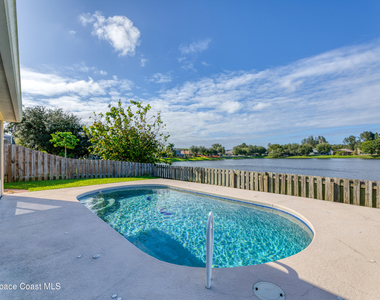 4540 Bellaluna Drive - Photo Thumbnail 2