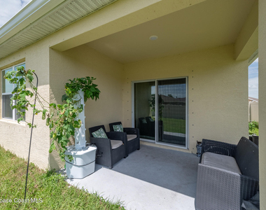 1075 Trinity Street - Photo Thumbnail 31