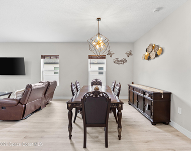 411 Fonsica Street Sw - Photo Thumbnail 5
