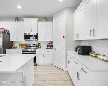 411 Fonsica Street Sw - Photo Thumbnail 7