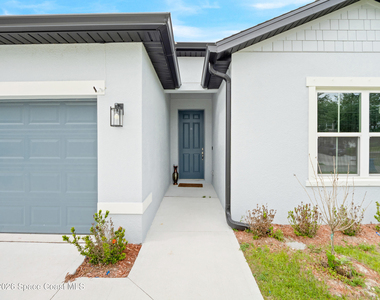 411 Fonsica Street Sw - Photo Thumbnail 2