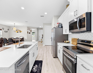 411 Fonsica Street Sw - Photo Thumbnail 8