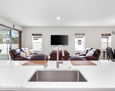 411 Fonsica Street Sw - Photo Thumbnail 9