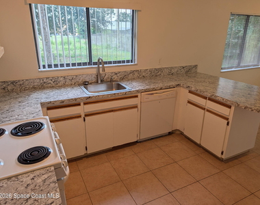 1257 Nw Lamplighter Drive Nw - Photo Thumbnail 11