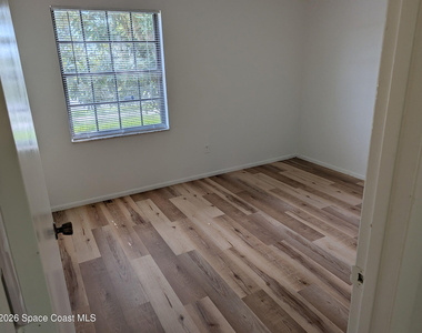 1257 Nw Lamplighter Drive Nw - Photo Thumbnail 17