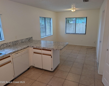 1257 Nw Lamplighter Drive Nw - Photo Thumbnail 14
