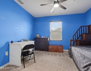 1563 Leeward Avenue Se - Photo Thumbnail 8
