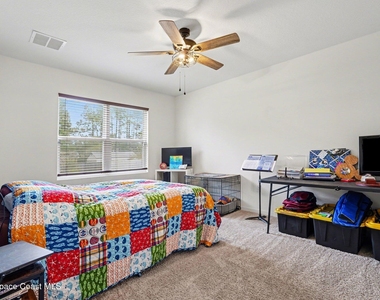1563 Leeward Avenue Se - Photo Thumbnail 18