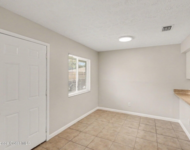 1580 South Street - Photo Thumbnail 6