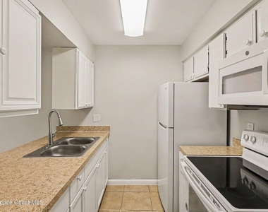 1580 South Street - Photo Thumbnail 7