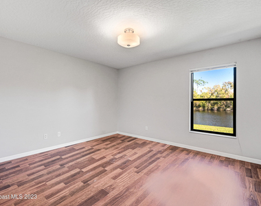 3643 Bluefield Avenue - Photo Thumbnail 26