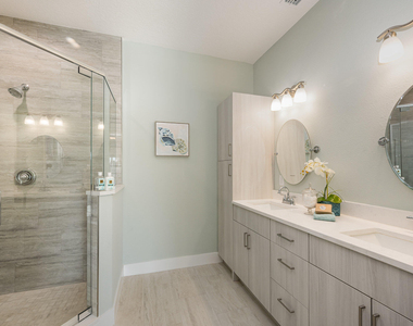 870 Paddleboard Court - Photo Thumbnail 17