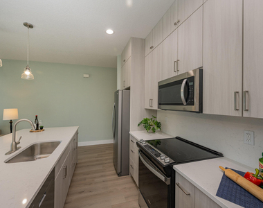 870 Paddleboard Court - Photo Thumbnail 8