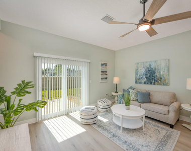 870 Paddleboard Court - Photo Thumbnail 2