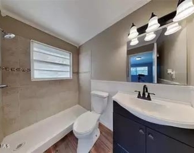 3135 Shady Dell Lane - Photo Thumbnail 26