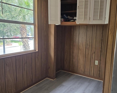 3135 Shady Dell Lane - Photo Thumbnail 31