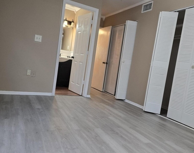 3135 Shady Dell Lane - Photo Thumbnail 21